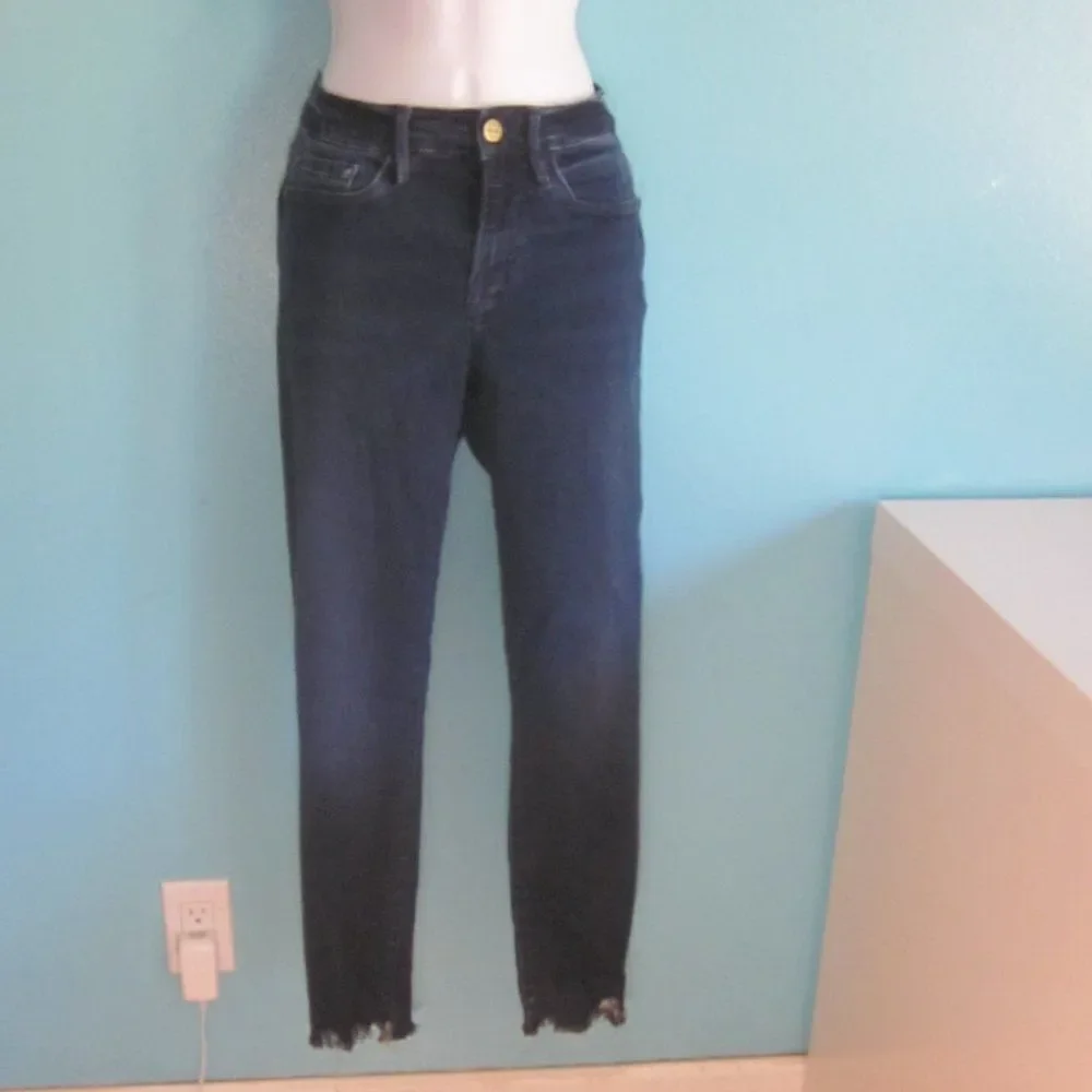 Frame Denim 28 Le Skinny De Jeanne Classic Mid Rise Skinny Frayed Tapered Hem